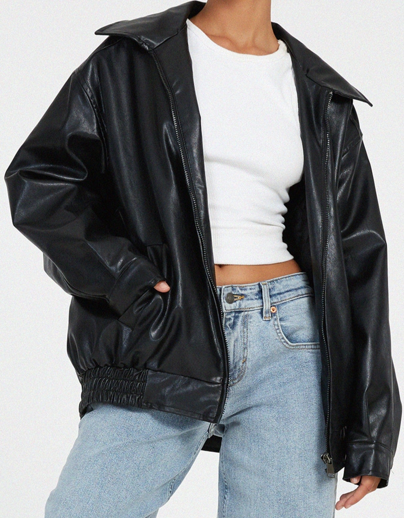 Marzena™ | Damer Oversized Faux Læderjakke | Mørkebrun Retro Bomberjakke med Lynlås og Sidelommer