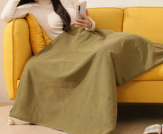 Warmify™ | Bærbart Varmetæppe og Tørklæde med USB Powerbank