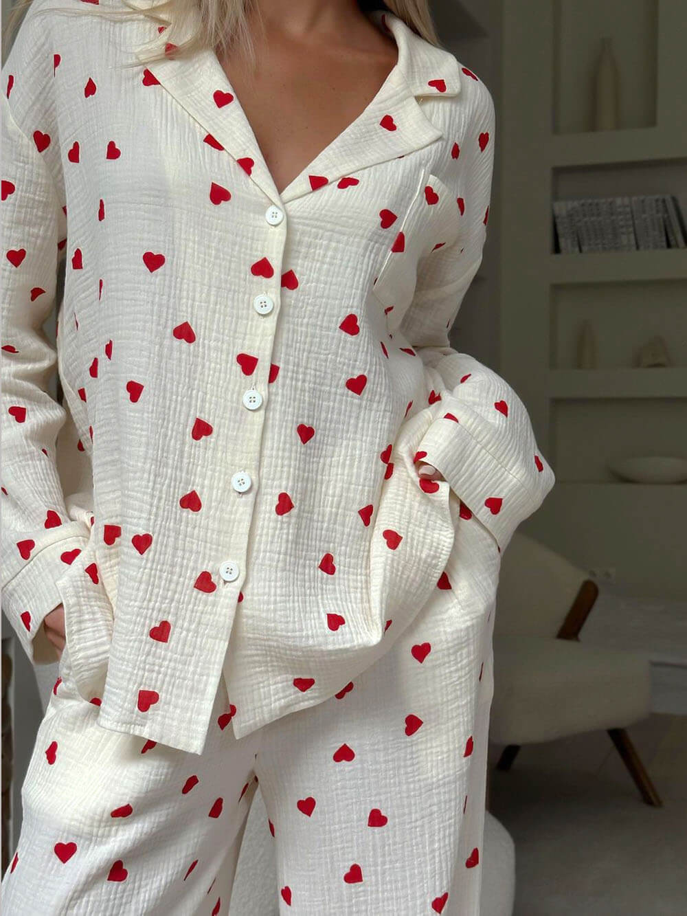 Amorette™ | Damer Pyjamasæt med Hjerteprint | Blød og Romantisk Loungewear til Hjemmehygge