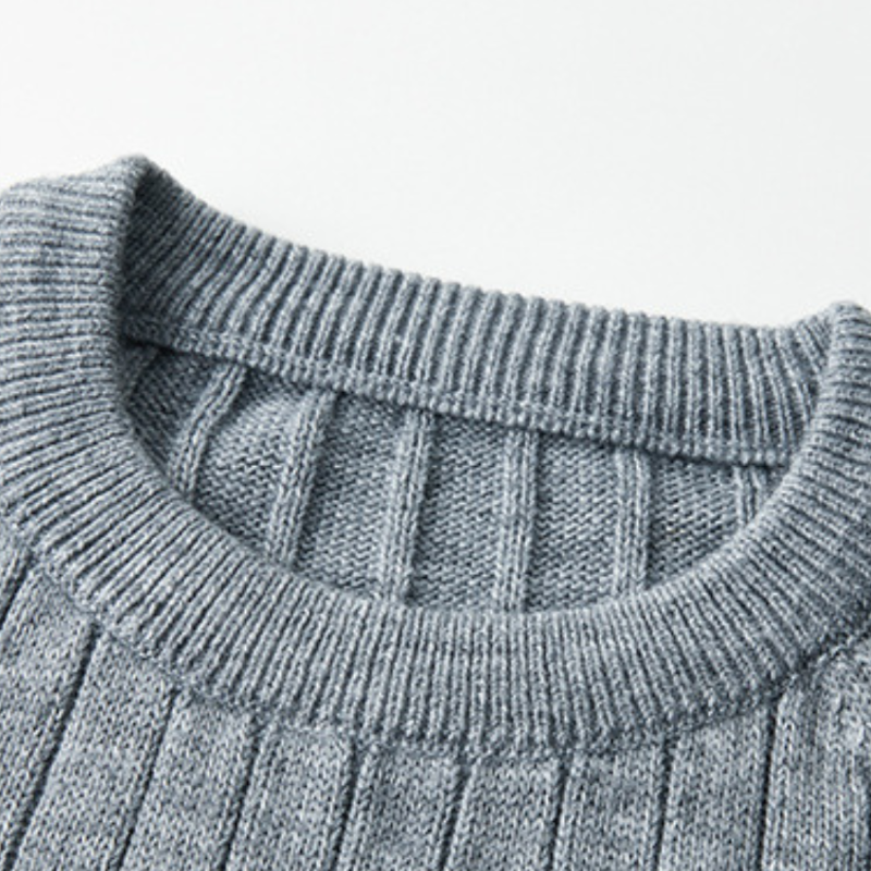 Luca™ | Ribstrikket Trøje med Rund Hals | Komfortabel Mellemvægts Pullover i Neutrale Farver
