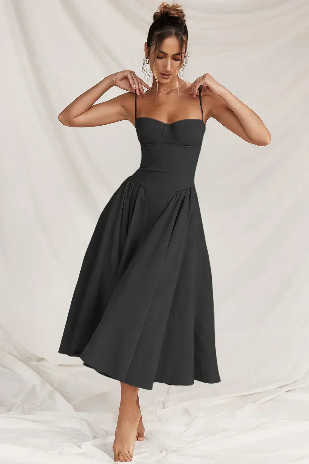 Elviera | Elegant Midikjole Damer