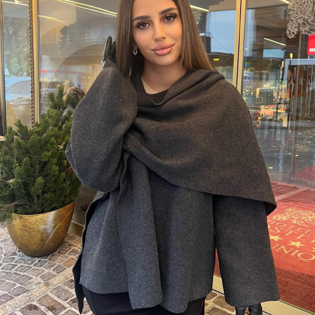 Althea | Asymmetrisk Poncho Damer