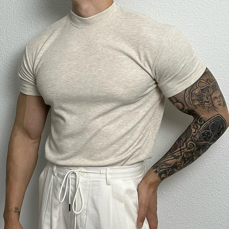Elian | Fitted T-shirt Herre | Ribstrikket T-shirt med Ståkrave & Korte Ærmer
