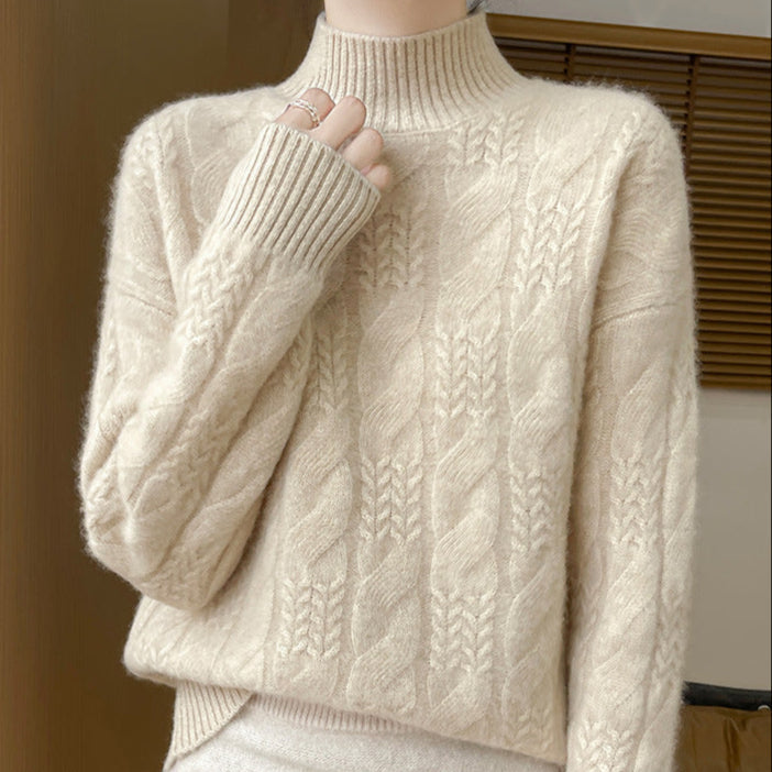 Solène | Fuzzy Cable Knit Rullekravetrøje til Damer