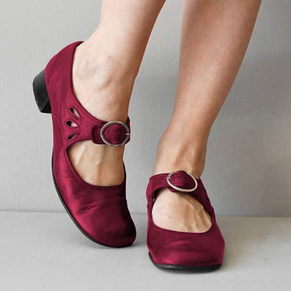 Isolde™ | Klassiske Mary Jane Pumps med Blokhæl | Retro Sko med Justerbar Rem og Moderne Komfort