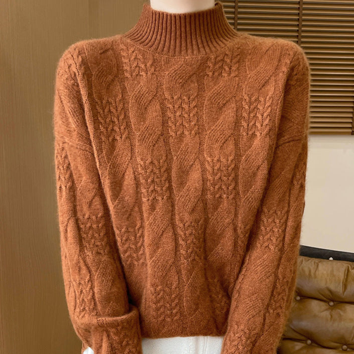 Solène | Fuzzy Cable Knit Rullekravetrøje til Damer