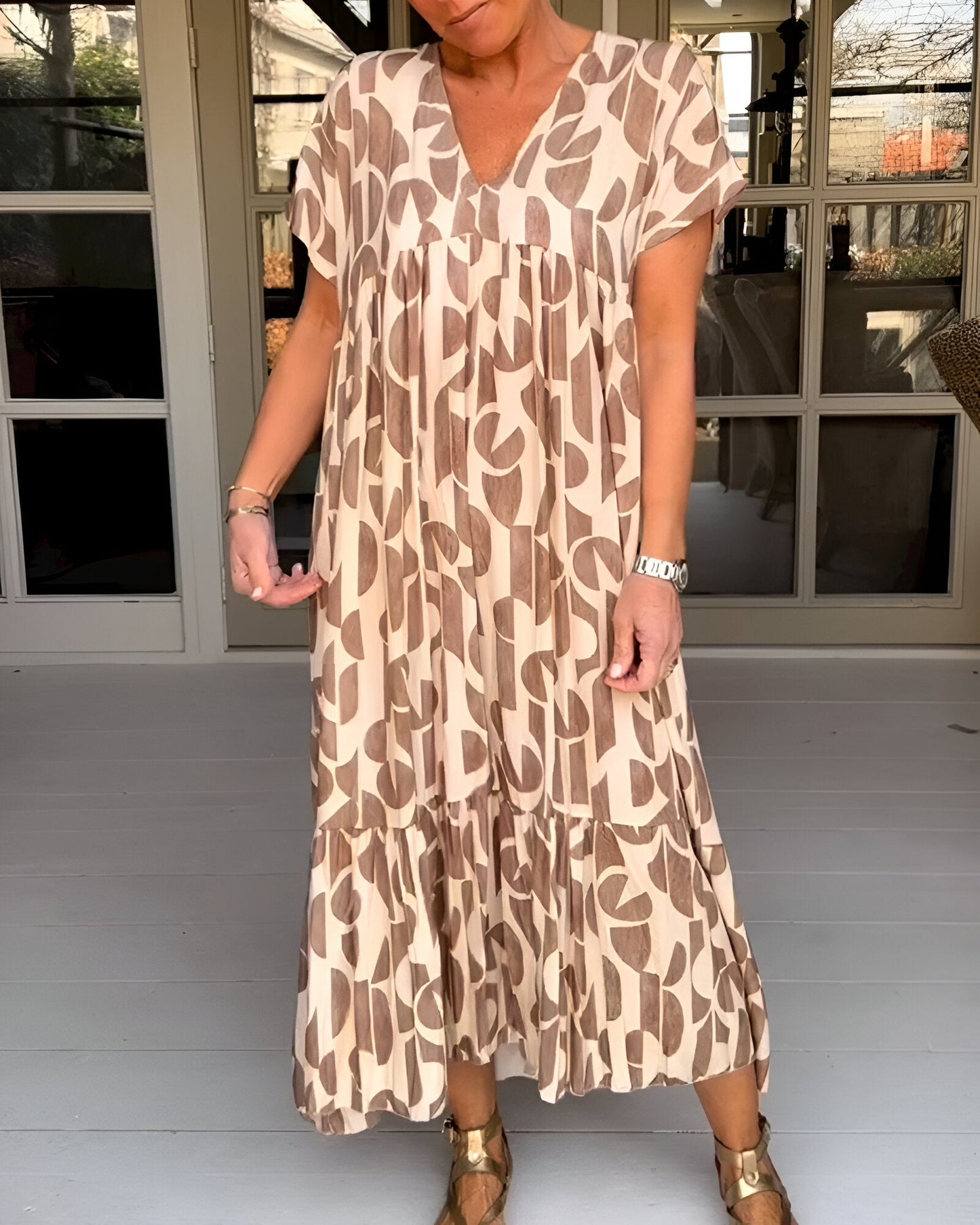 Isalina™ | Damer Maxi-Kjole med Print | Løstsiddende Sommerkjole i Let Materiale med V-Hals og Plisseret Talje
