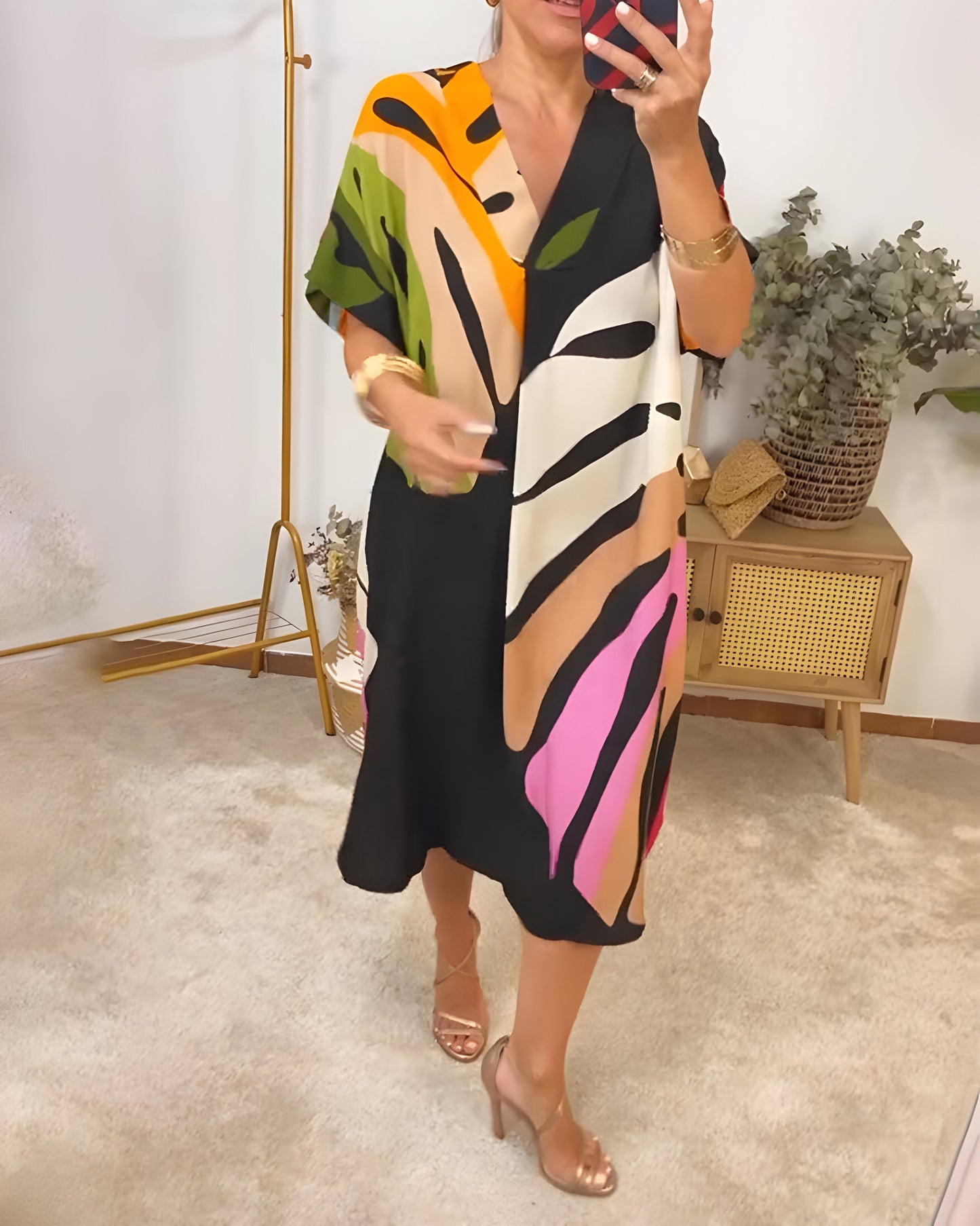 Marilou™ | Damer Oversized Farverig Sommerkjole med V-Hals | Let Løstsiddende Kjole med Abstrakt Print til Ferie og Strand