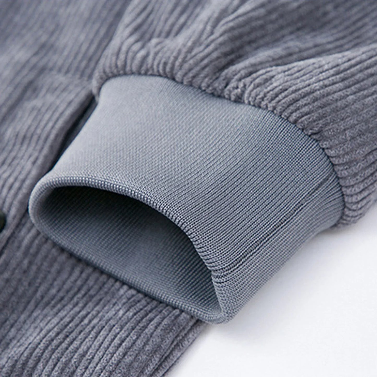 Alaric™ | Varm Mændjakke i Fløjl med Fleecefor og Tidløst Design