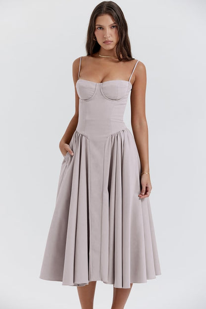 Elviera | Elegant Midikjole Damer