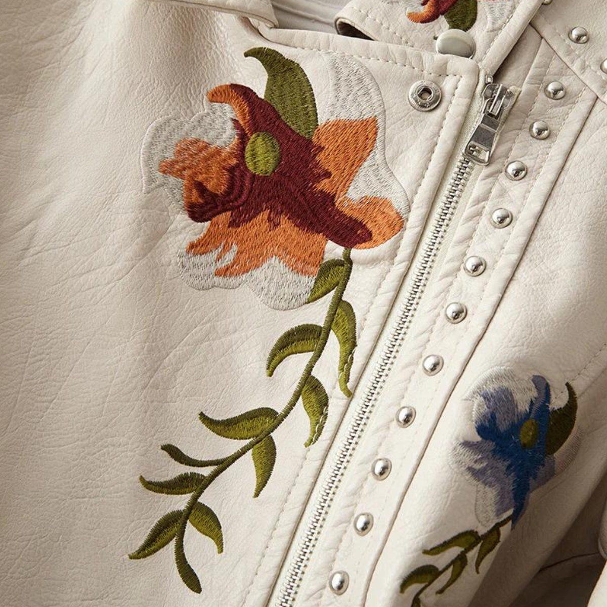 Aveline™ | Damer Læderblomsterjakke med Gyldne Accenter og Miljøvenlig Luksus
