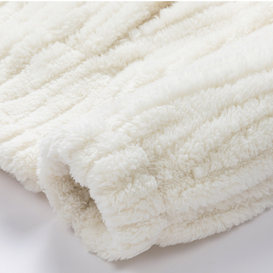 Thalio | Fleece Hjemmedragt