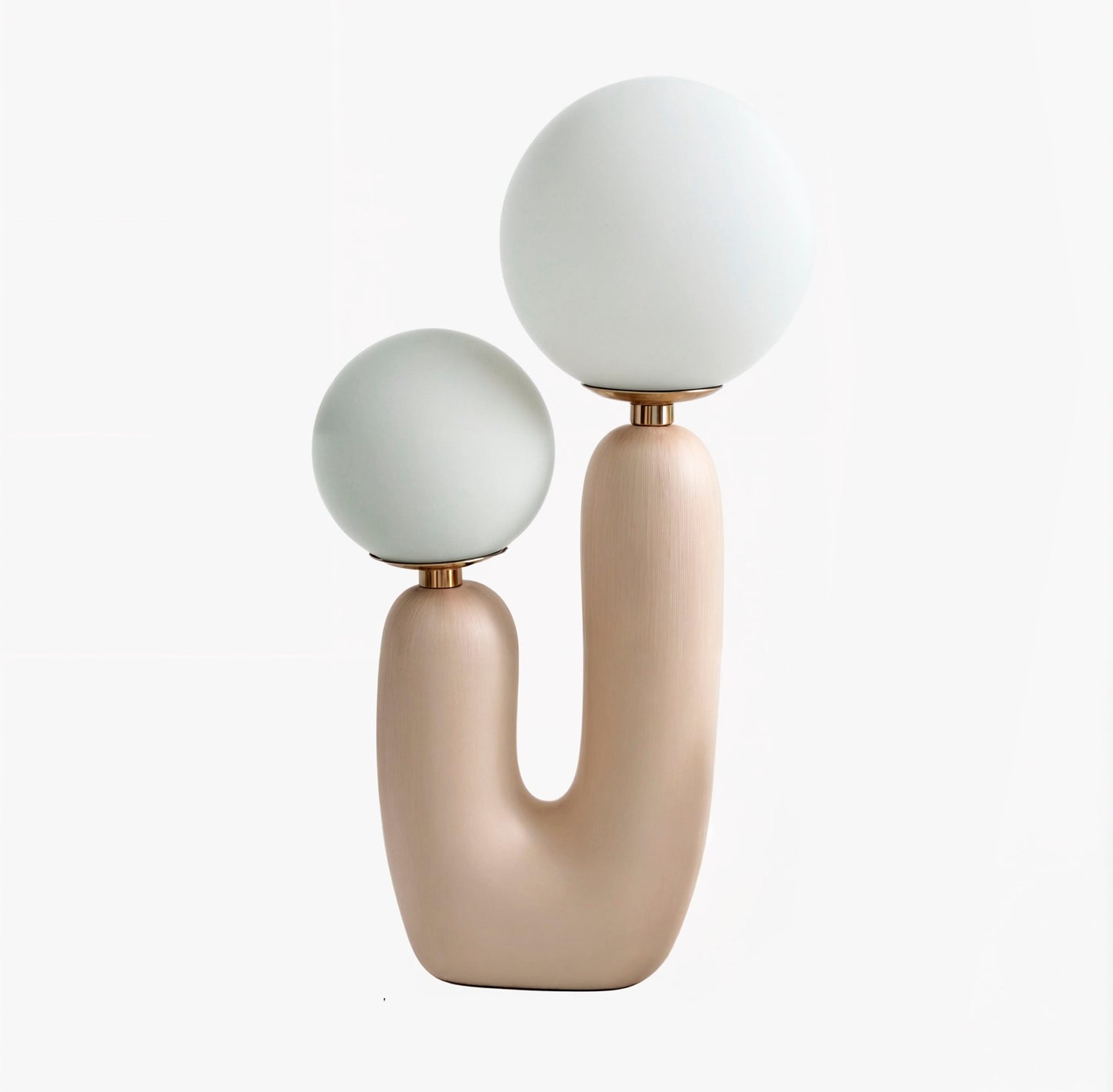 Yuna | Skulpturel Bordlampe med U-Form