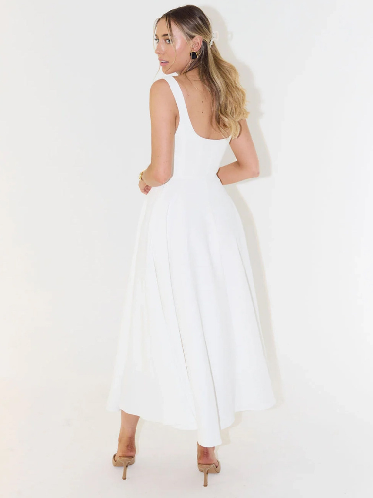 Amarielle™ | Damer Ærmeløs Midi Kjole med Firkantet Halsudskæring | Elegant Sommerkjole med Svingende A-Linje til Bryllup og Middag