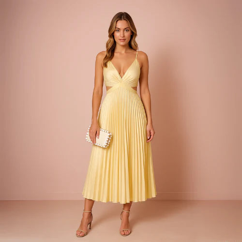 Felice™ | Elegant Maxi Kjole med Dyb V-udskæring og Moderne Udsnit