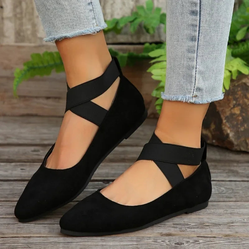 Lunelle™ | Damer Slip-On Sko med Krydsbånd | Komfortable Flats i Ruskind-Look med Spids Tå og Elastisk Ballerina-Stil