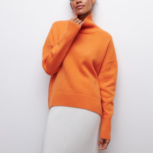 Tiffany™ | Elegant Strikket Oversized Damer Rullekrave med Trendy Pasform