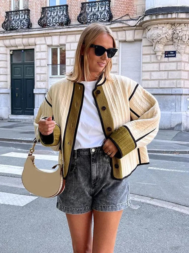 Cédrine | Damer Vatteret Jakke med Kontrastdetaljer