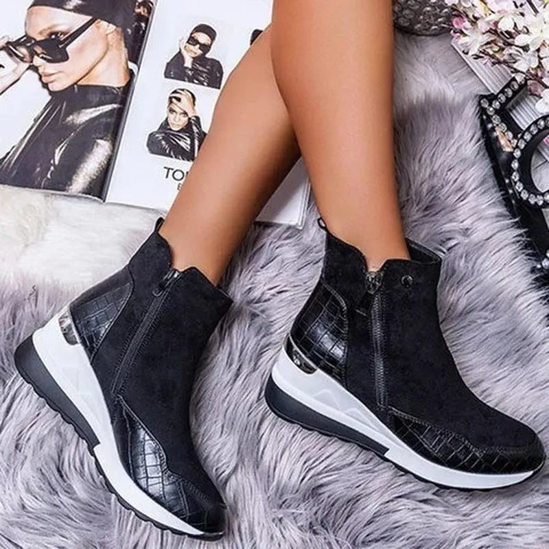 Amarena™ | Damer Ruskinds Wedge Sneakers | Trendy Sneakers med Croco Detaljer og Høj Sål