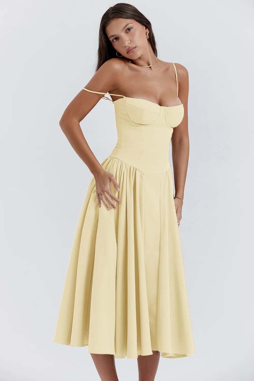 Elviera | Elegant Midikjole Damer
