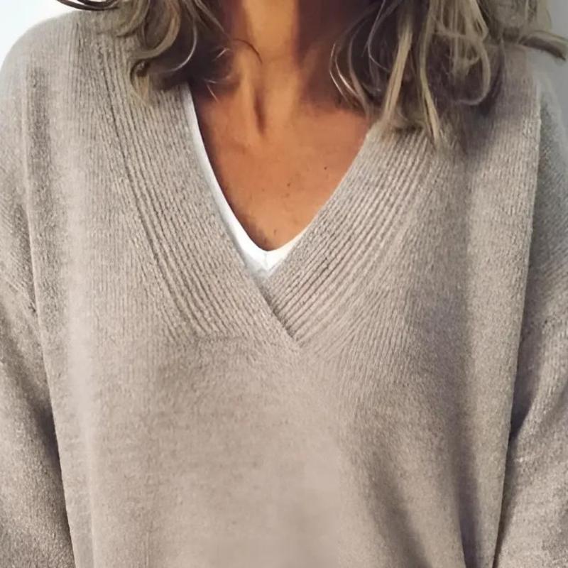 Alessandra™ | Damer Luksuriøs Loose Fit V-hals Cashmere Sweater for Tidløs Elegance og Komfort