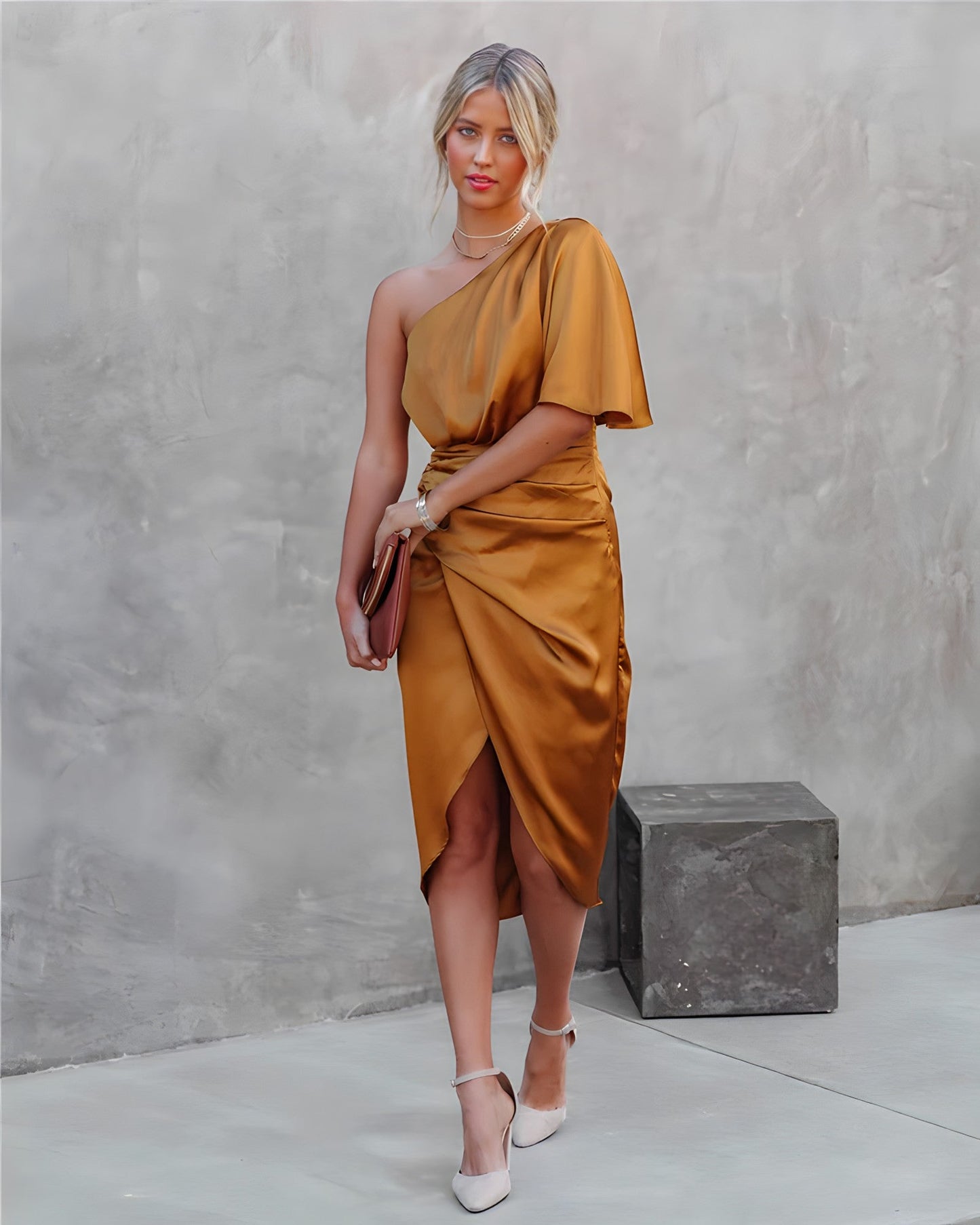 Amaya™ | Damer Satin One-Shoulder Cocktailkjole | Elegant Midi-Kjole med Slids