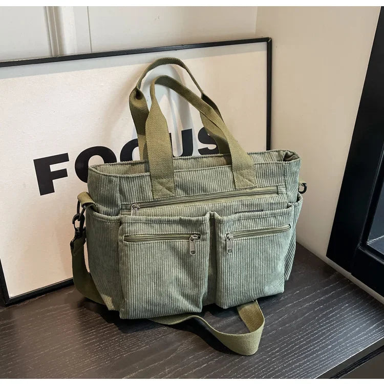 Mirella™ | Damer Fløjls Skuldertaske med Flere Rum | Blød Fløjl Crossbody med Justerbar Rem