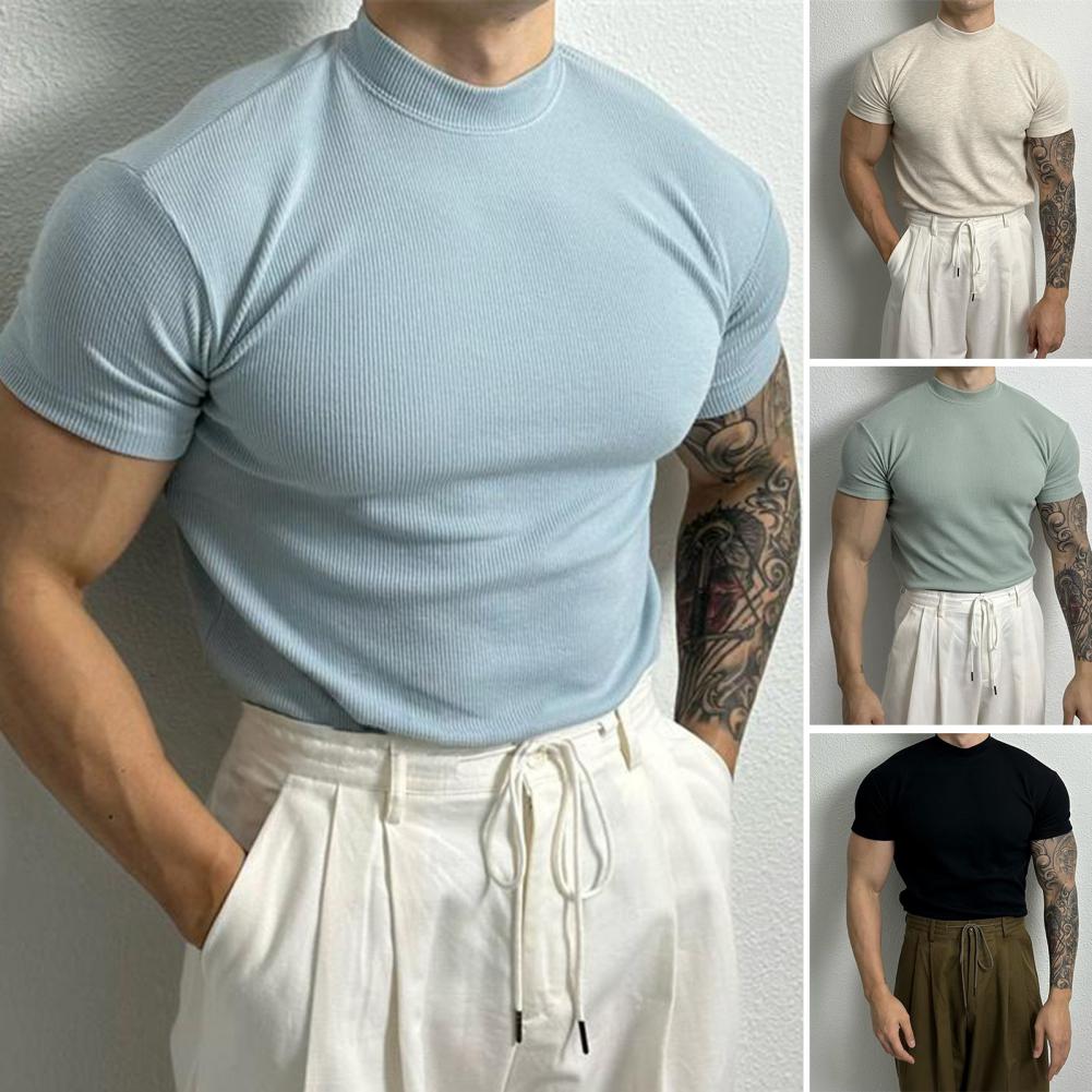 Elian | Fitted T-shirt Herre | Ribstrikket T-shirt med Ståkrave & Korte Ærmer