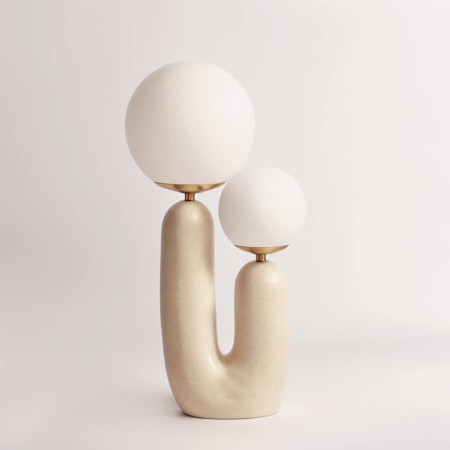 Yuna | Skulpturel Bordlampe med U-Form