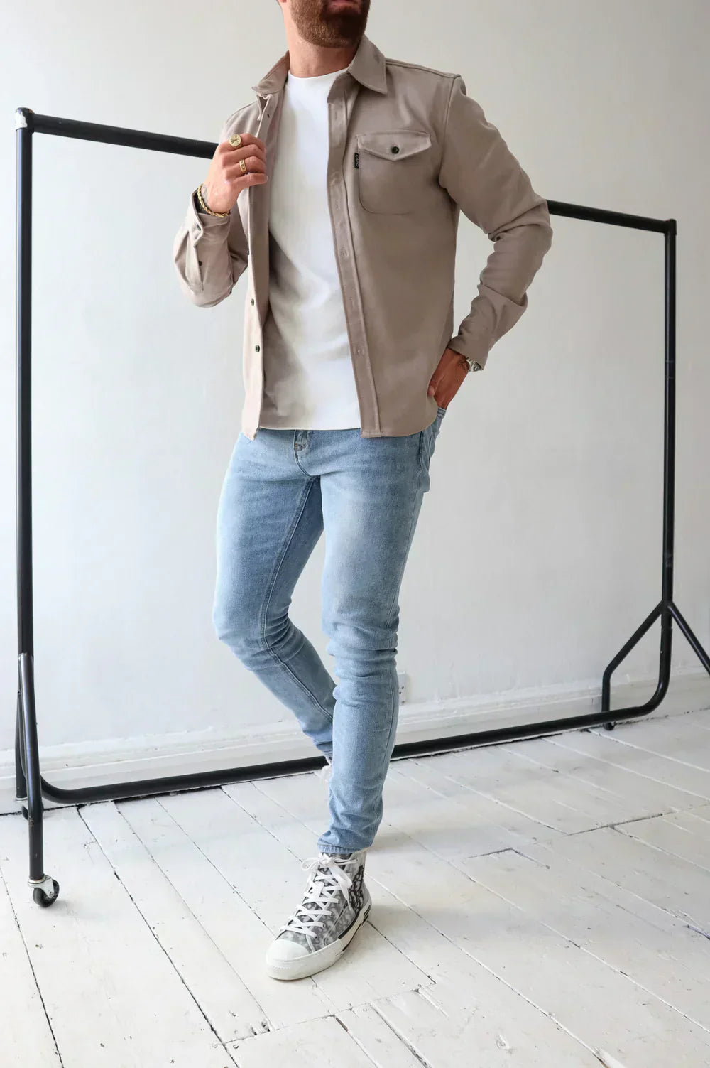 Alessio™ | Strømlinet Vest med Slank Pasform, Knaplukning og To Forlommer