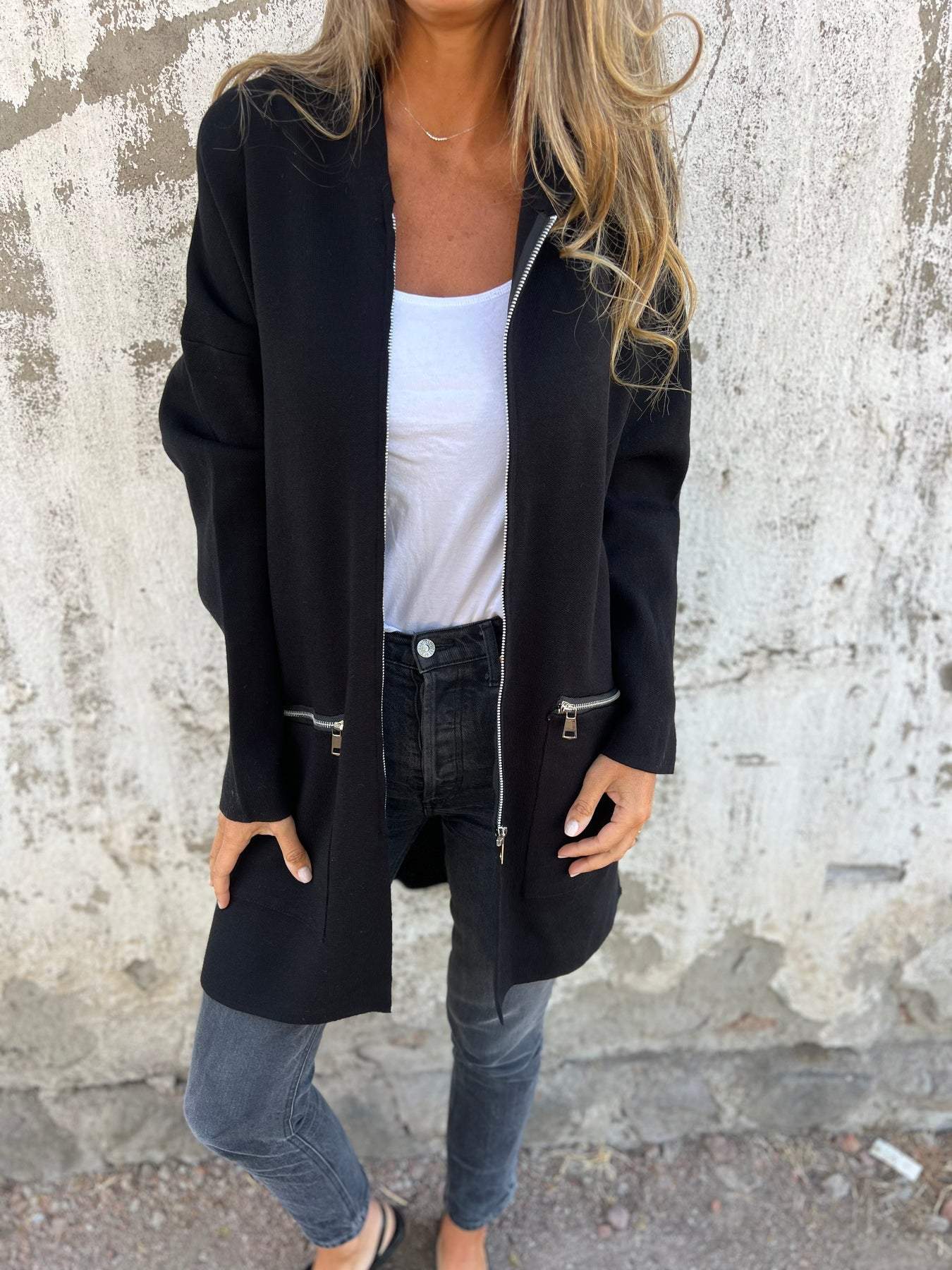 Sorella™ | Let Mellemlang Jakke Til Damer Med Hætte | Casual Strikket Lang Cardigan Med Lynlås Til Forår Og Efterår