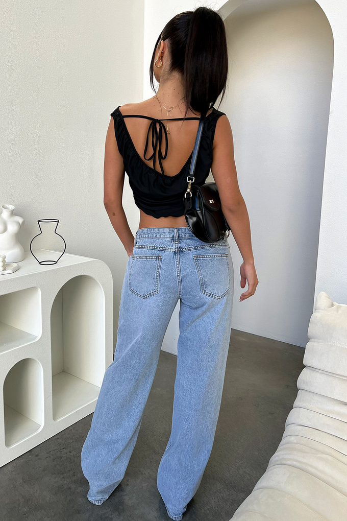 Amaya | Draperet Cowl Cropped Top