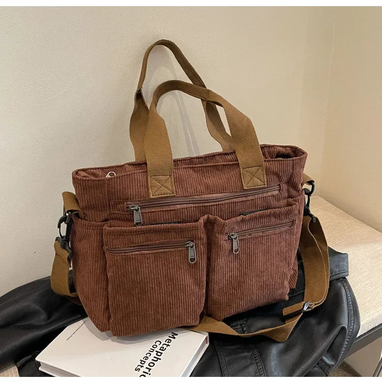 Mirella™ | Damer Fløjls Skuldertaske med Flere Rum | Blød Fløjl Crossbody med Justerbar Rem