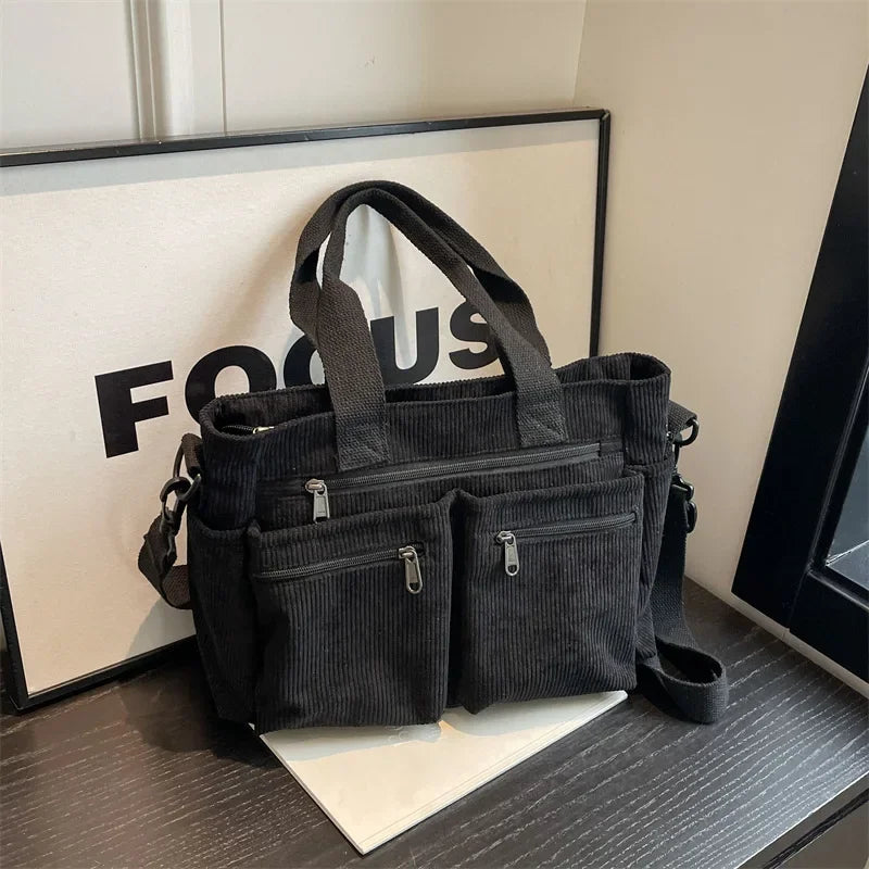 Mirella™ | Damer Fløjls Skuldertaske med Flere Rum | Blød Fløjl Crossbody med Justerbar Rem