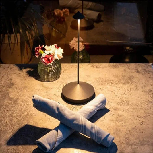 Lumeo™ | Trådløs Dæmpbar Bordlampe LED | Minimalistisk Genopladelig Designlampe med Touchfunktion og USB-C Tilslutning