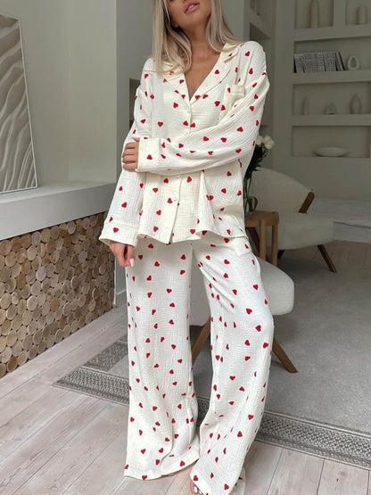 Amorette™ | Damer Pyjamasæt med Hjerteprint | Blød og Romantisk Loungewear til Hjemmehygge