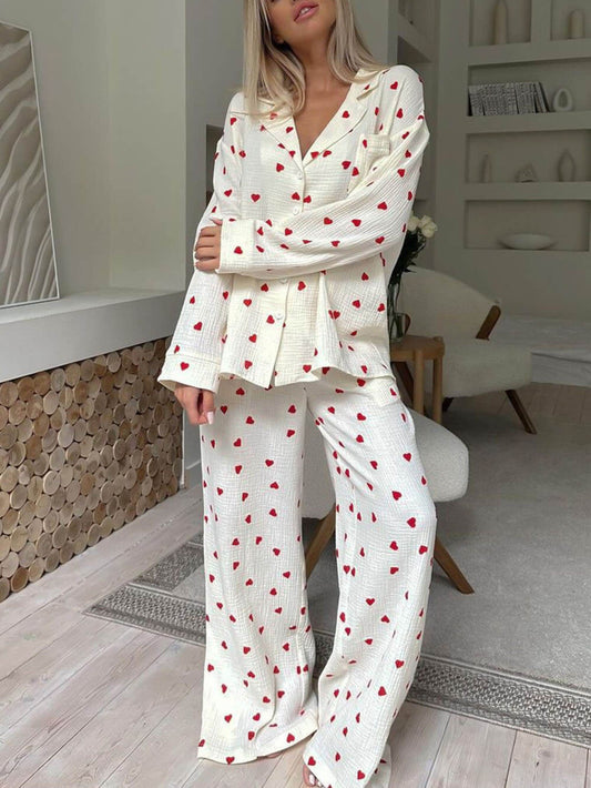 Amorette™ | Damer Pyjamasæt med Hjerteprint | Blød og Romantisk Loungewear til Hjemmehygge