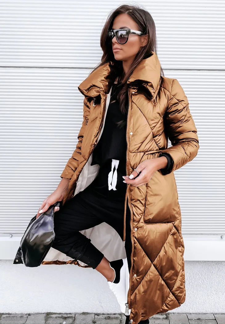 Sylvenne | Lang Metallic Puffer Jakke