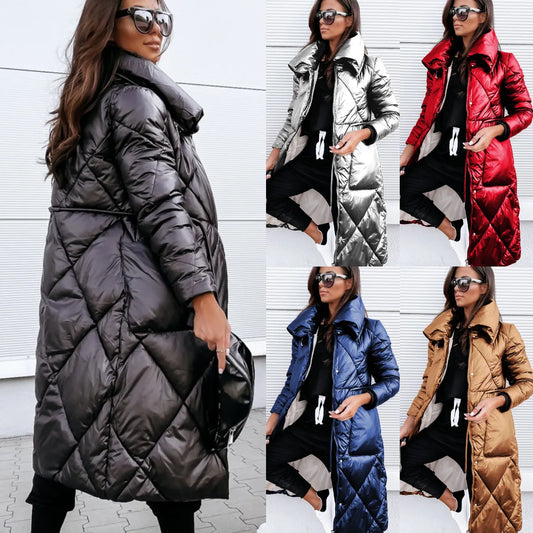 Sylvenne | Lang Metallic Puffer Jakke