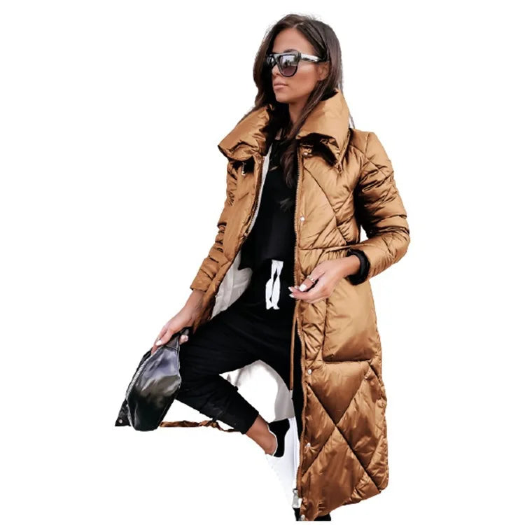 Sylvenne | Lang Metallic Puffer Jakke