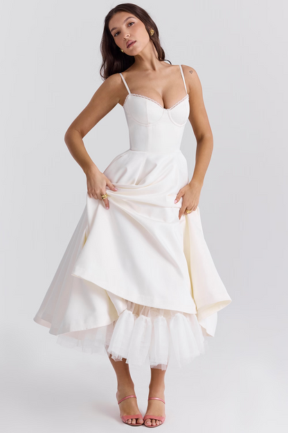 Amarielle | Elegant Midi-Kjole Med A-Linje Nederdel & Korsetliv