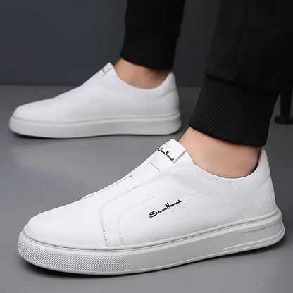 Arlen | Herre Slip-On Sneakers | Slip‑On Sko | Kunstlæder & Elastiske Sider | Komfortabel & Skridsikker