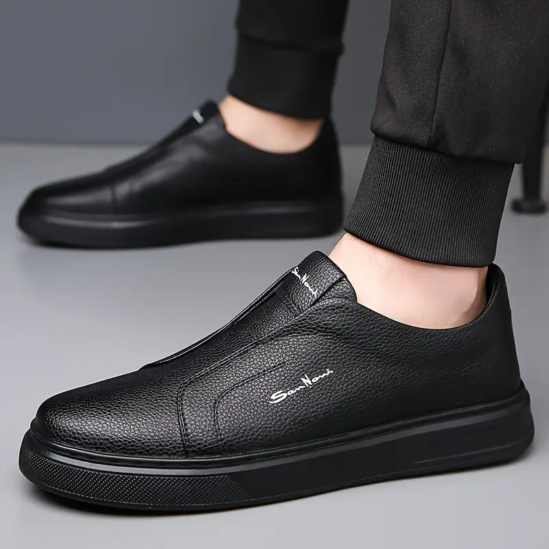 Arlen | Herre Slip-On Sneakers | Slip‑On Sko | Kunstlæder & Elastiske Sider | Komfortabel & Skridsikker