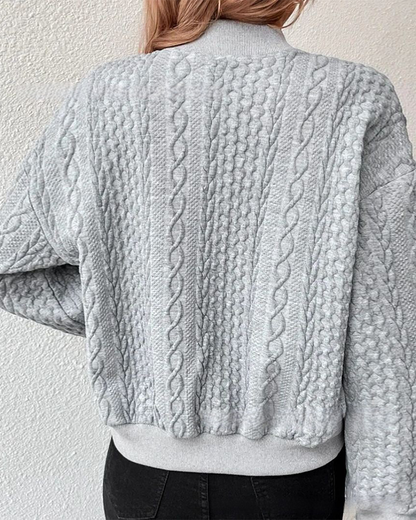Valeria™ | Damer Luksuriøs strikket cardigan med knaplukning og elegant silhuet