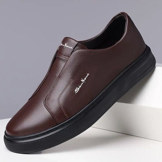 Arlen | Herre Slip-On Sneakers | Slip‑On Sko | Kunstlæder & Elastiske Sider | Komfortabel & Skridsikker