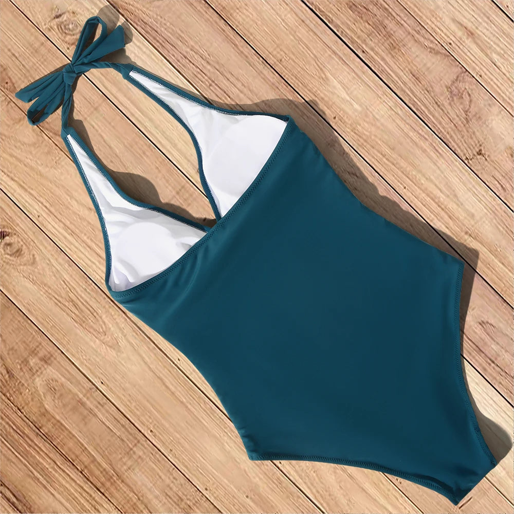 Marinelle™ | Damer Halterneck Badedragt med Stribet Buste | Flatterende Shaping Badedragt med Drapering til Strand og Pool
