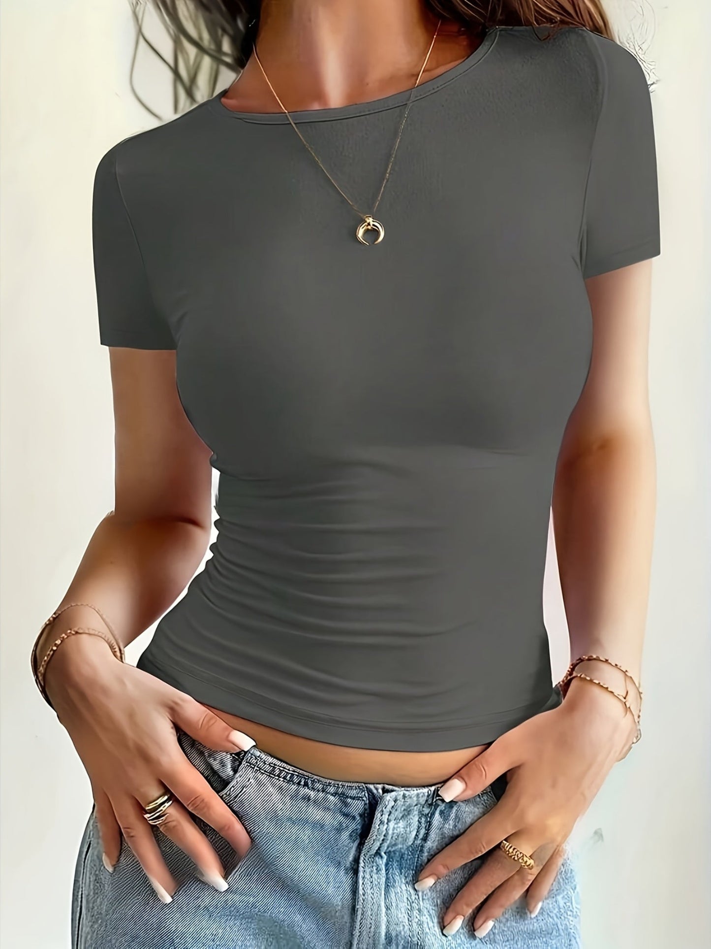 Mira | Figursyet Basic T-Shirt Damer