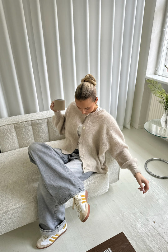 Noémie | Fluffy Cardigan Damer Med Knapper