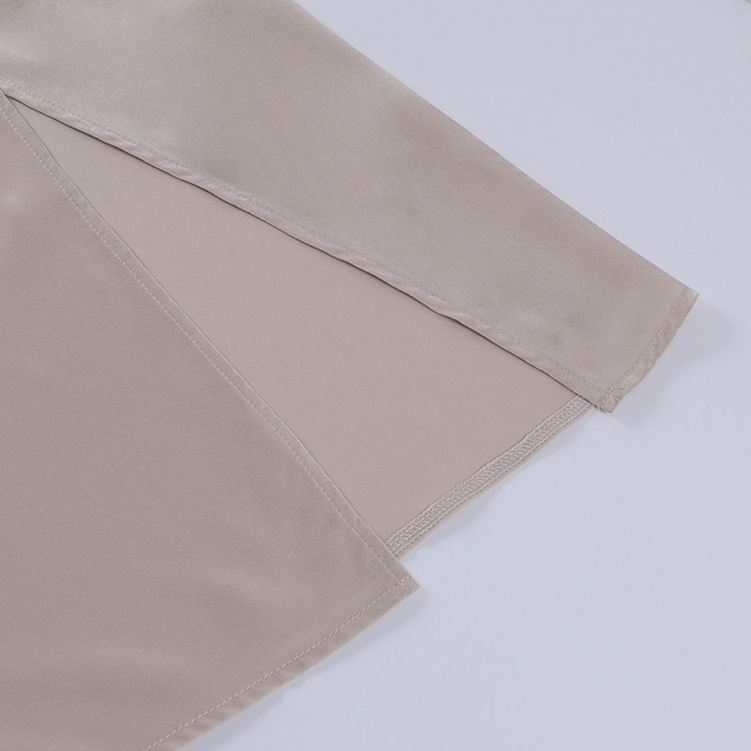 Adriana™ | Damer Satin Maxi-Kjole | Forførende med Dyb V-Hals, Spaghettistropper & Høj Slids