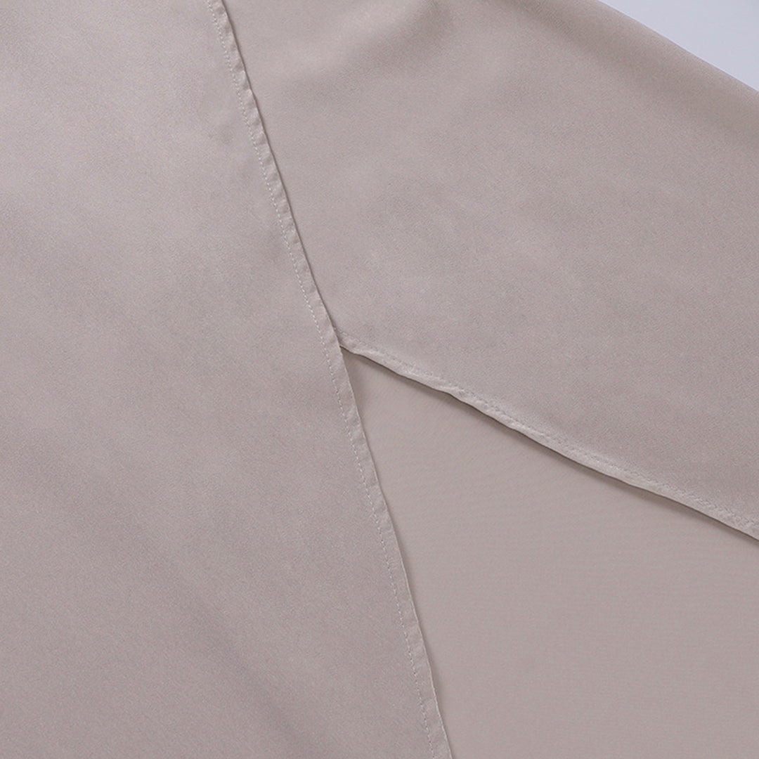 Adriana™ | Damer Satin Maxi-Kjole | Forførende med Dyb V-Hals, Spaghettistropper & Høj Slids